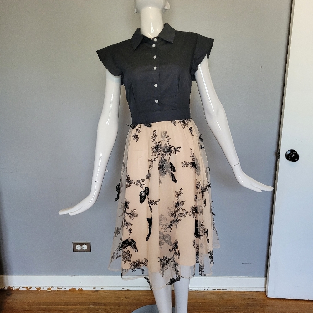 Retro Stage Butterfly Dress, BNWT, Size L - Picture 2 of 9